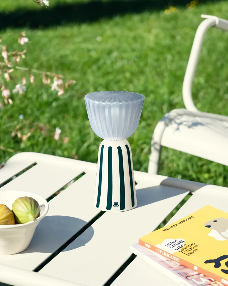 Swiing Lamp - White / Sarah blue