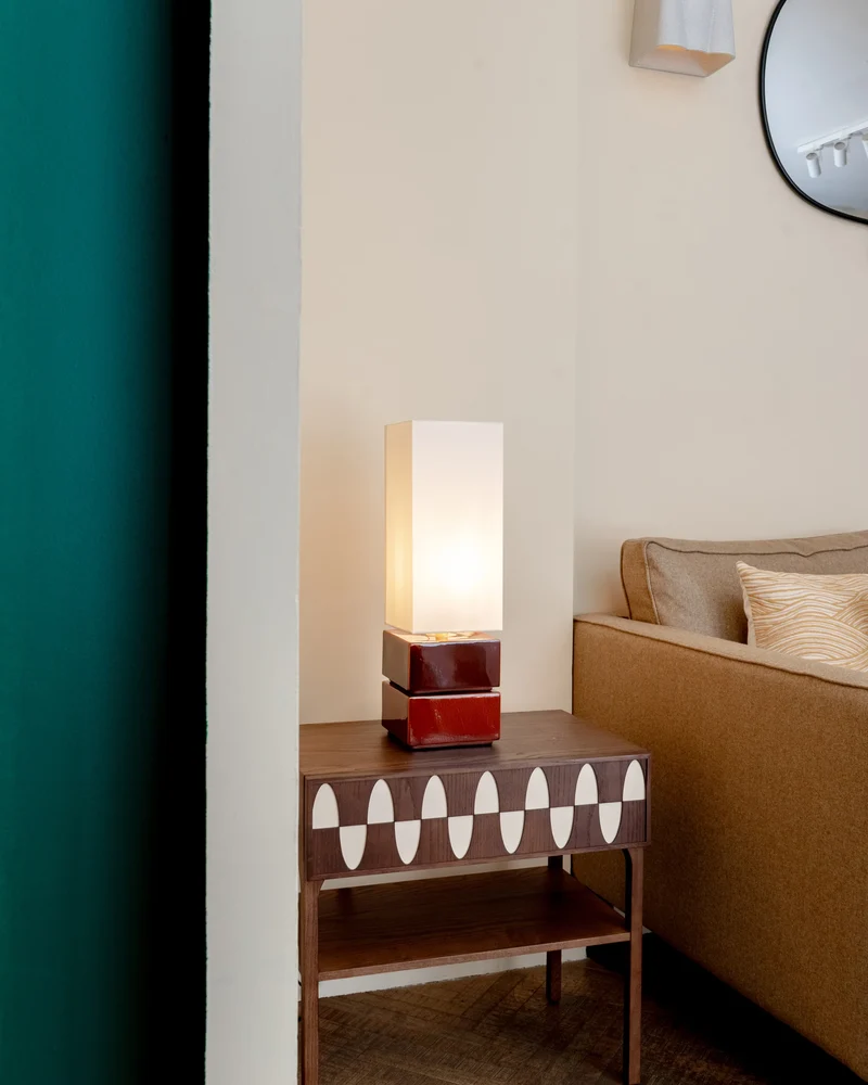 Ecailles bedside table - Walnut