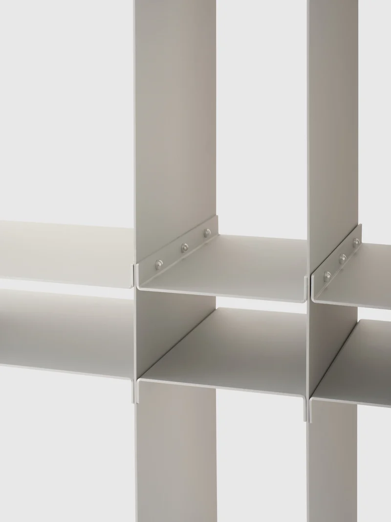 Dado Shelf