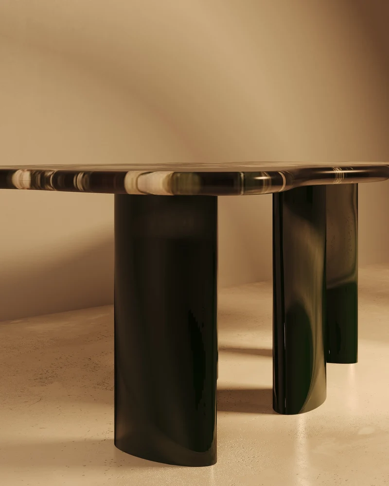MOJÉ Green Edition – Glossy Lacquered Base, Patagonia Marble Top