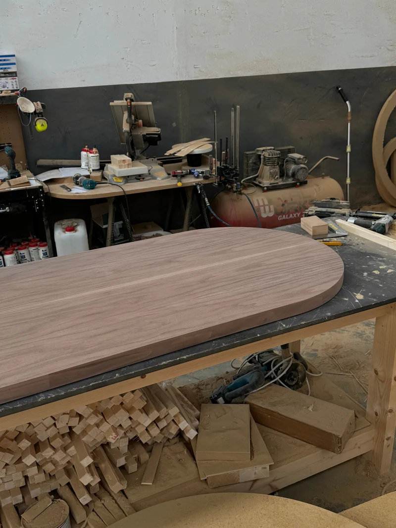 Paloma Dining table