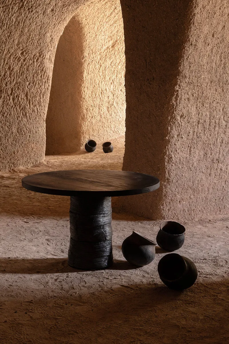 'Lazo' Table