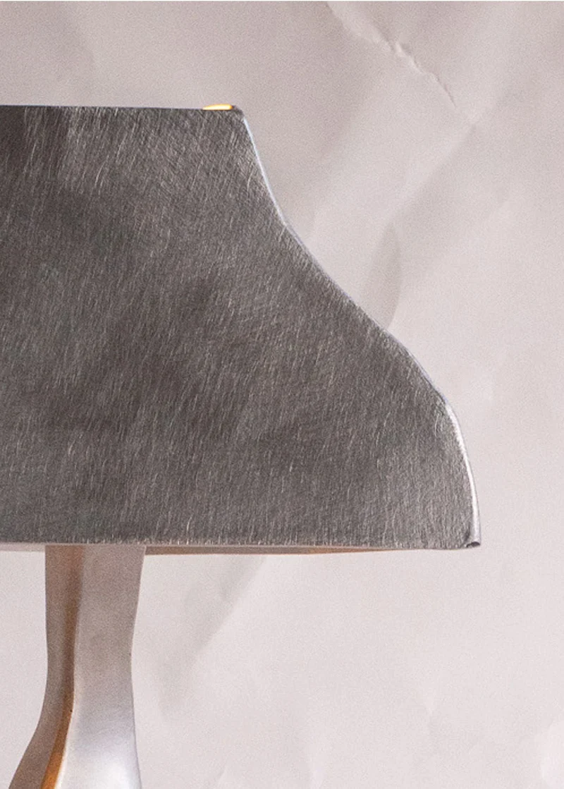 Aluminum 'Paper' Aluminium Table Lamp
