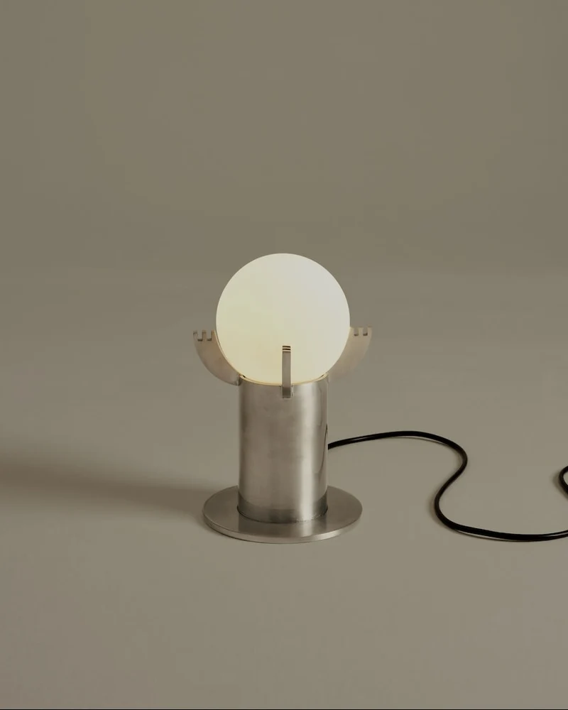 Mago Aluminium Table Lamp