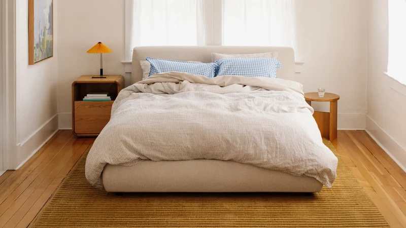 Dream Storage Bed, King, Latte