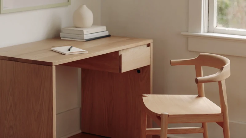 Everyday Desk, Oak