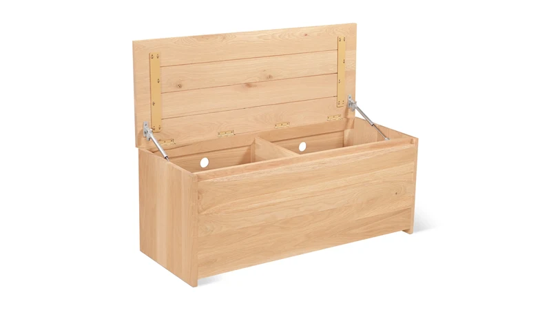 Everyday Storage Bench, Oak