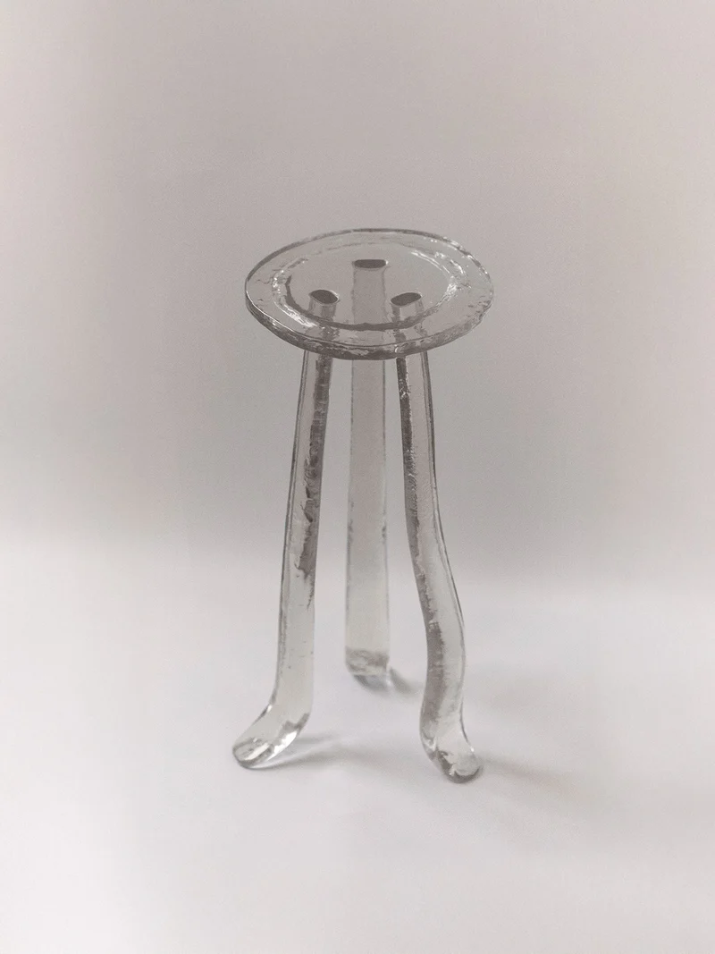 Lung 1.0 Transparent Side Table