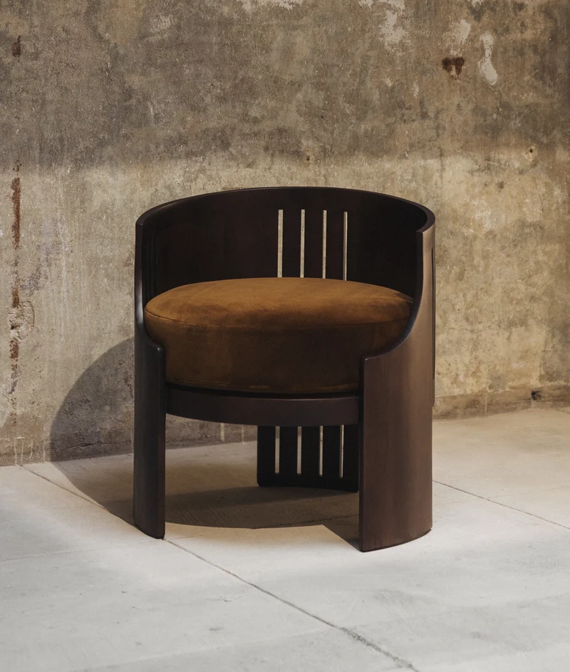 Le Fauteuil 01