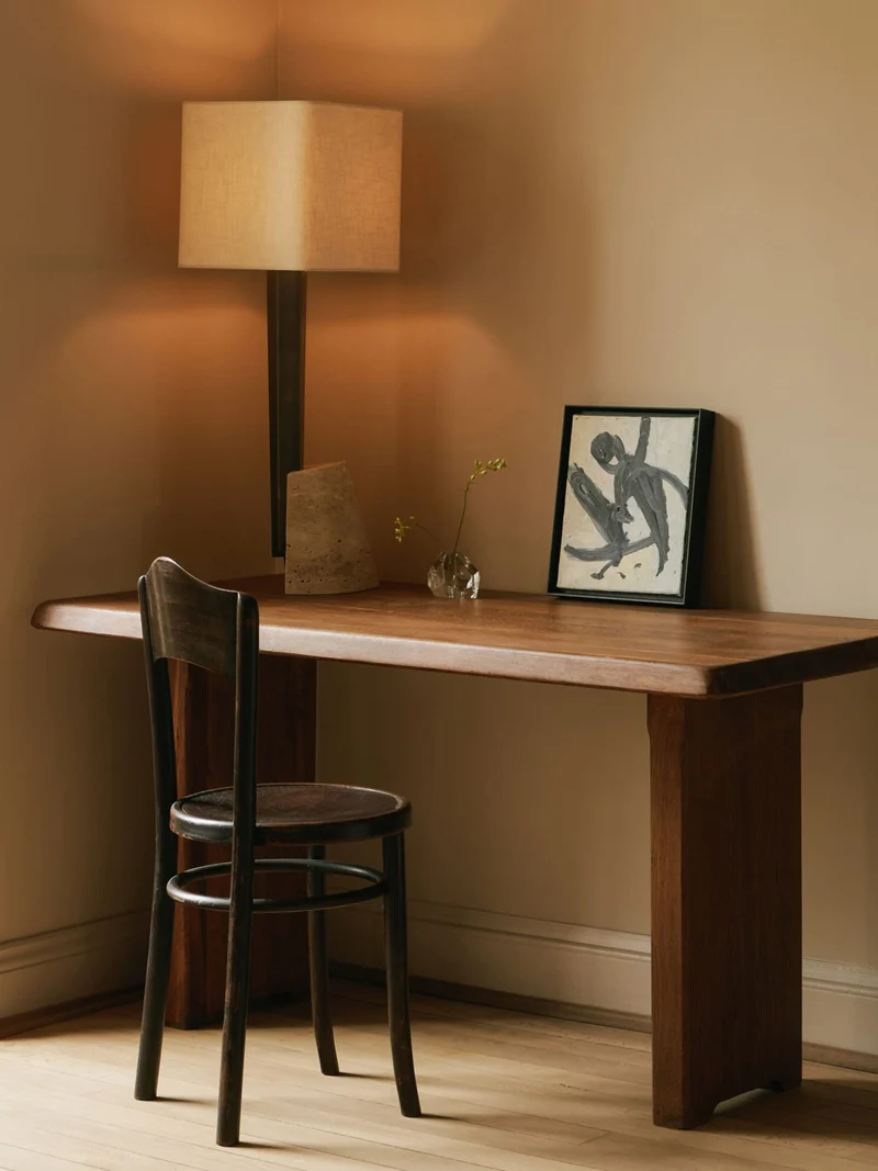 ROC Table Linen Table Lamp
