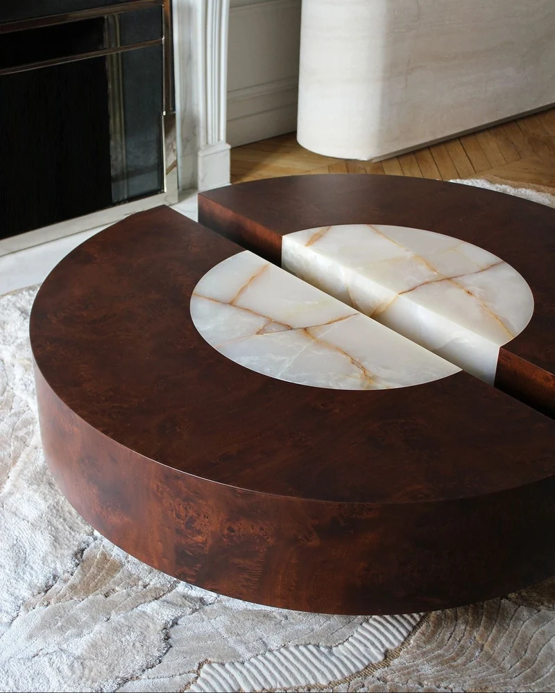 'Baci' Round Wood and Shell Onyx Table