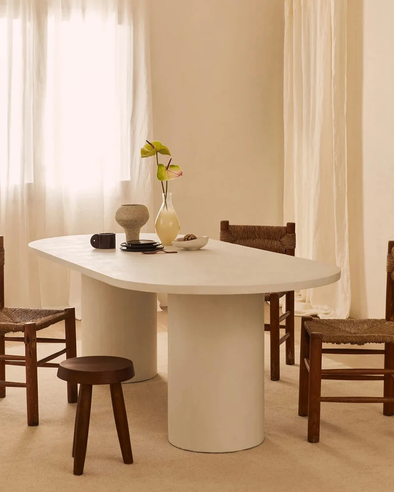Reye Dining Table