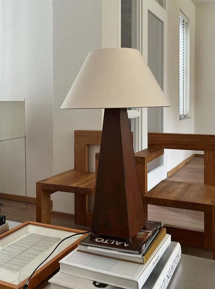 Obelisk Table Lamp