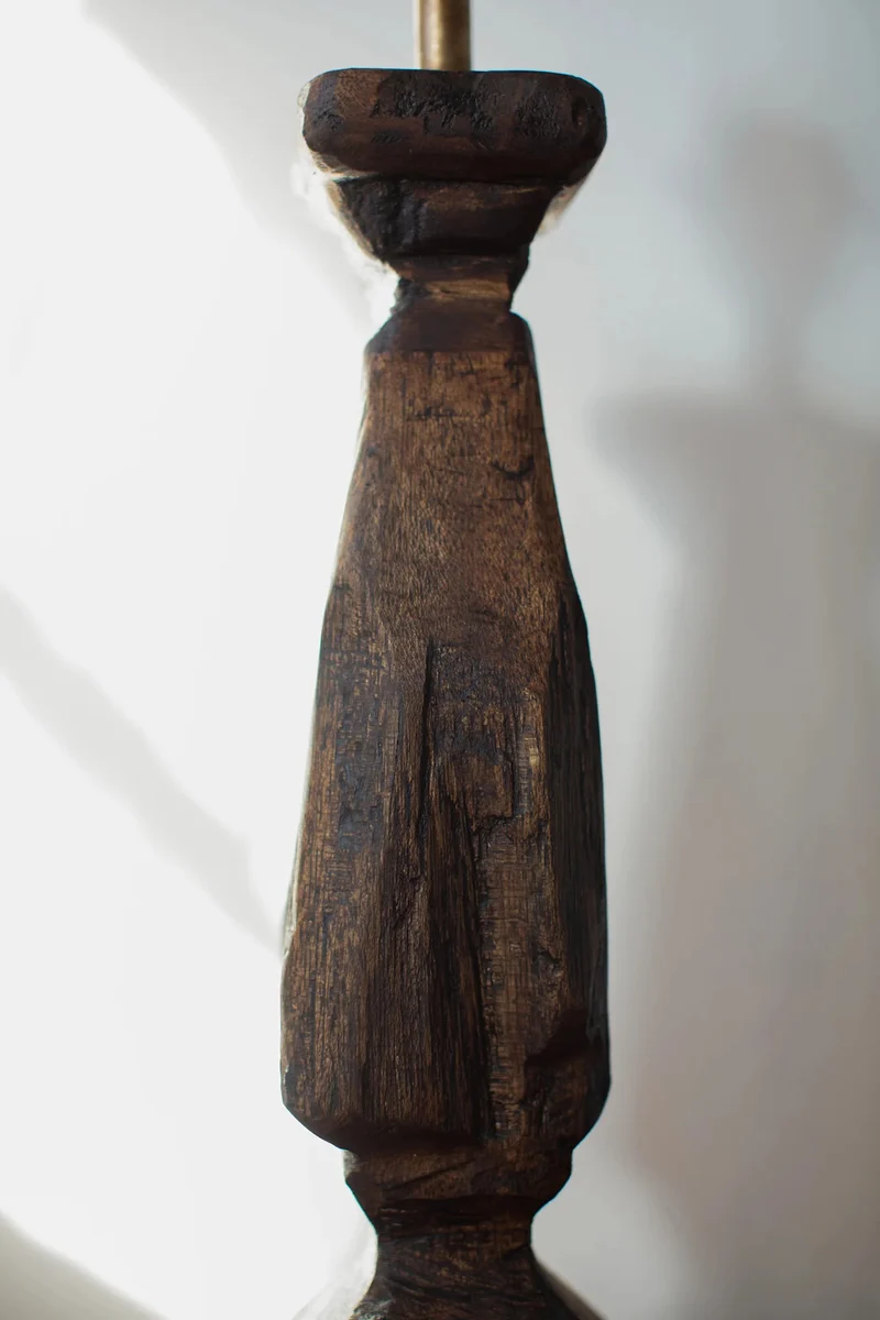Vintage Handcarved Wood Table Lamp 02