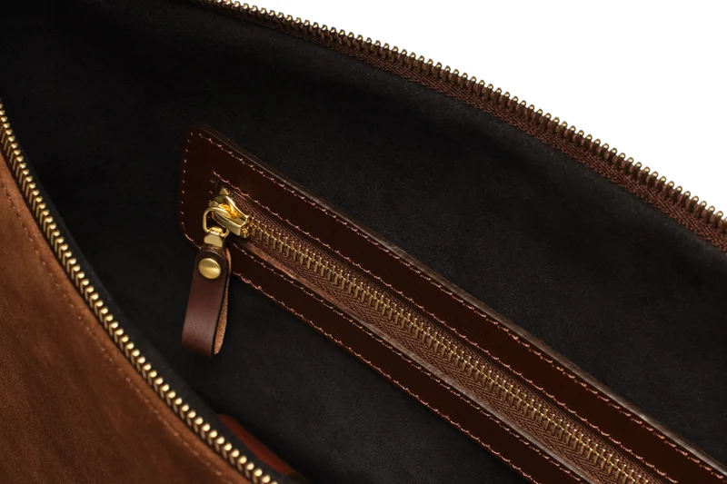 Suede Flight Folio XL - Tobacco Brown
