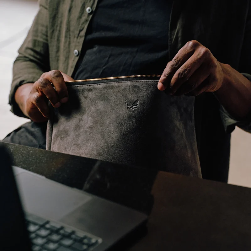Suede Flight Pouch - Storm Grey