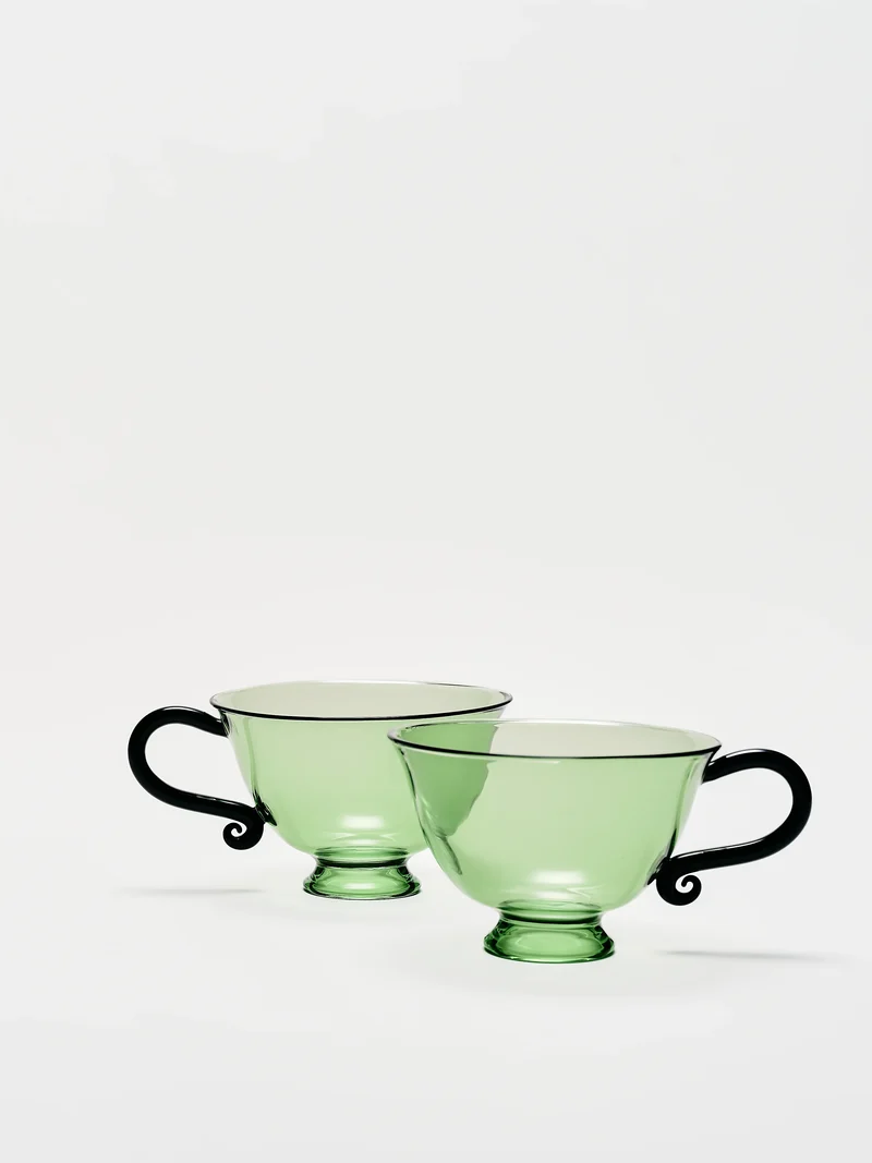 Petite Tasse Set