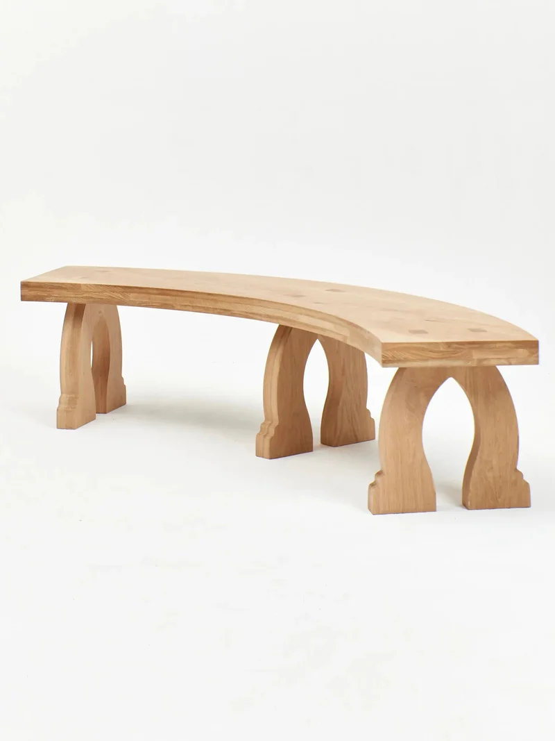 "Sintra" Curved Bench in Oak